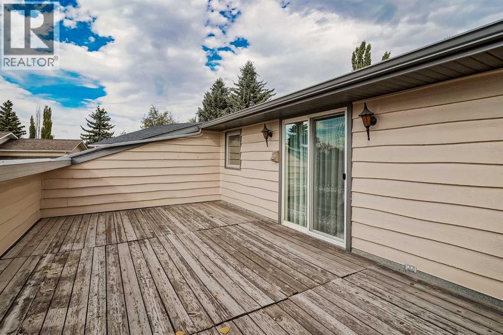 620 Deer Side Place Se, Calgary, Alberta  T2J 6A2 - Photo 27 - A2260010