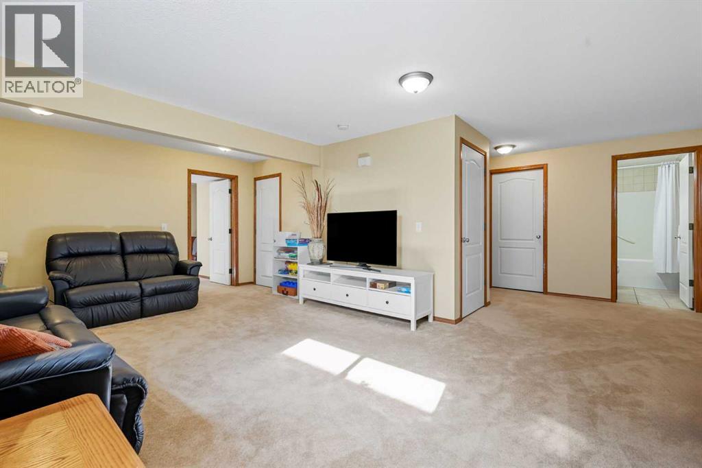 79 Hillcrest Boulevard, Strathmore, Alberta  T1P 0A4 - Photo 26 - A2261650