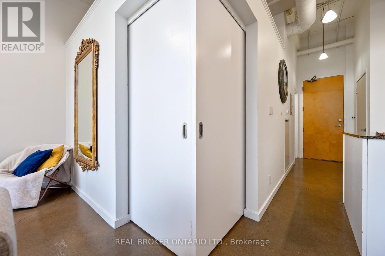 128 - 404 King Street West Street W, Kitchener, Ontario  N2G 2L5 - Photo 13 - X12444367