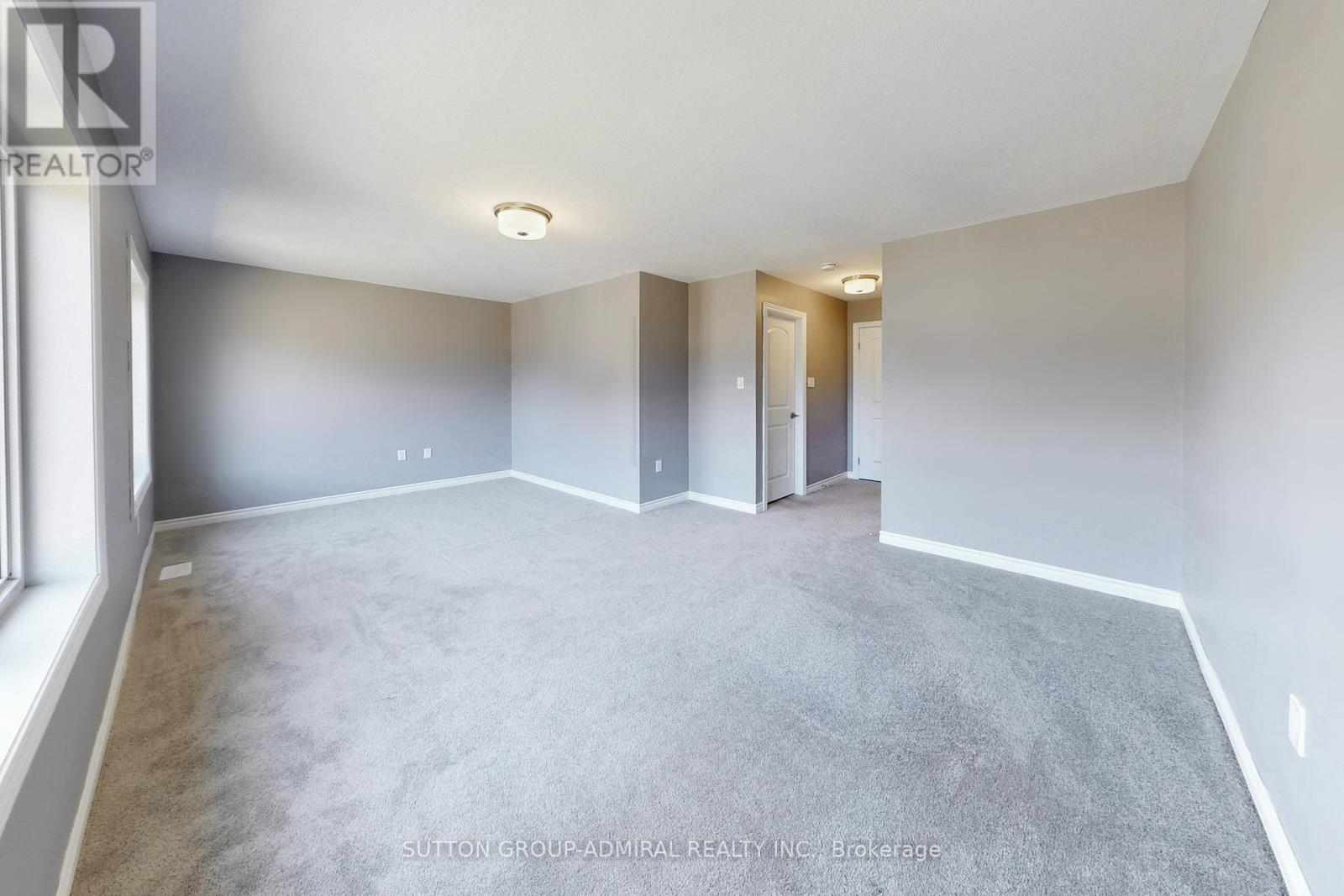 18 Copeman Avenue, Brantford, Ontario  N3V 0B3 - Photo 21 - X12445560