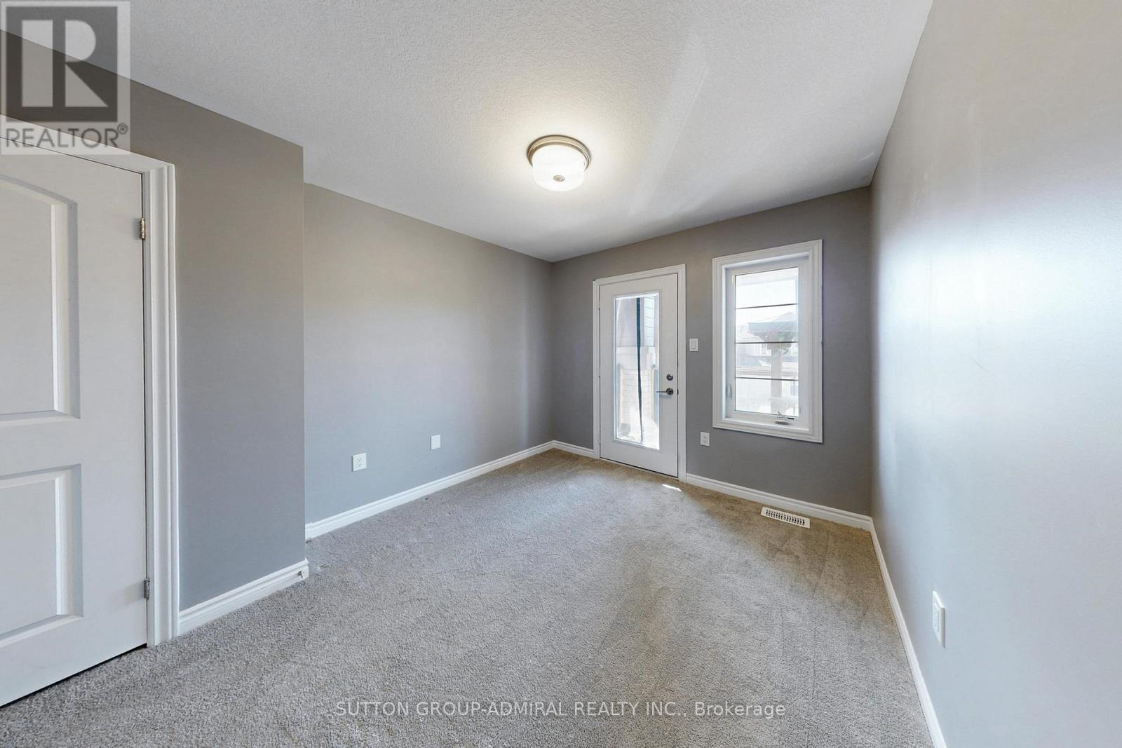 18 Copeman Avenue, Brantford, Ontario  N3V 0B3 - Photo 25 - X12445560