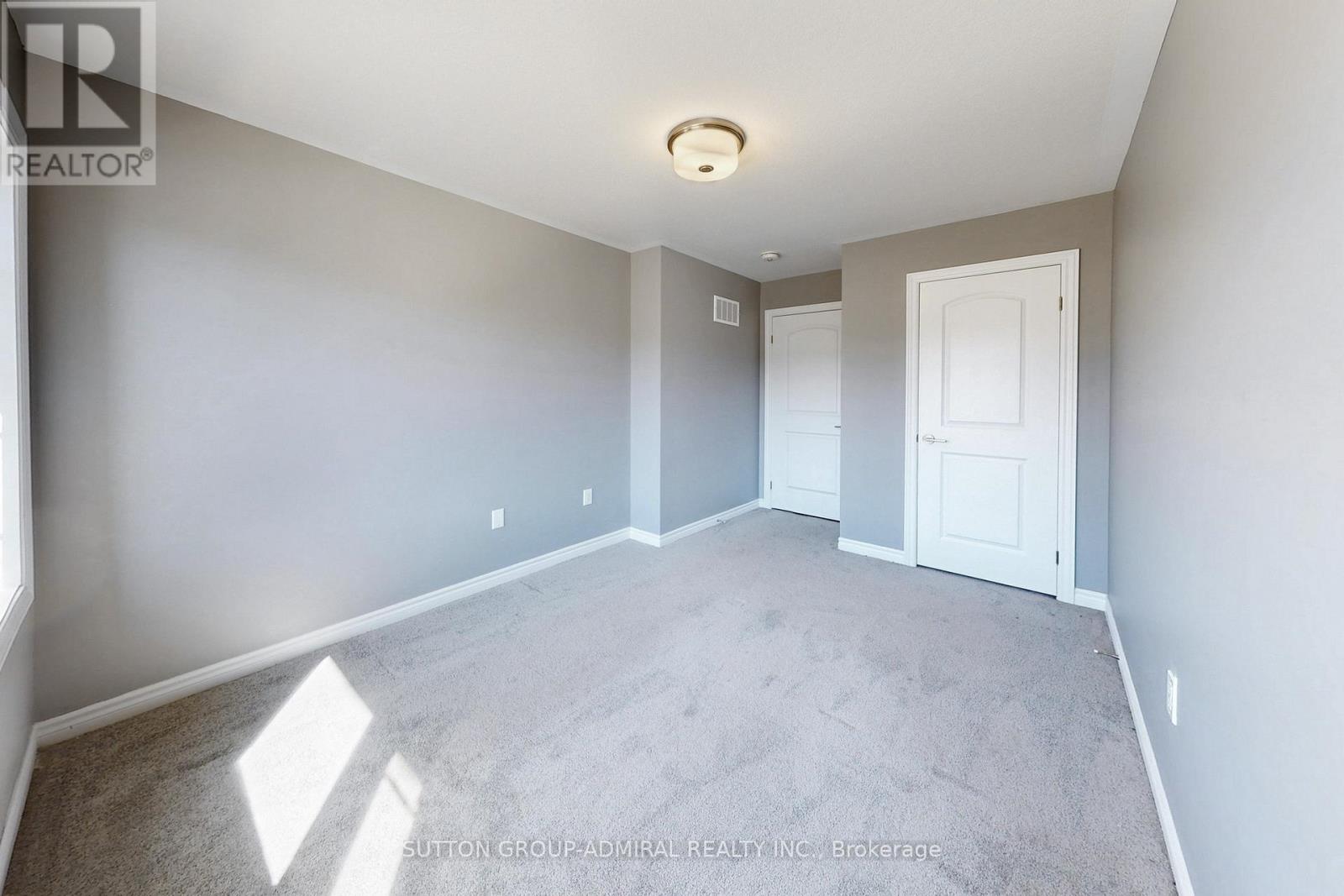 18 Copeman Avenue, Brantford, Ontario  N3V 0B3 - Photo 29 - X12445560