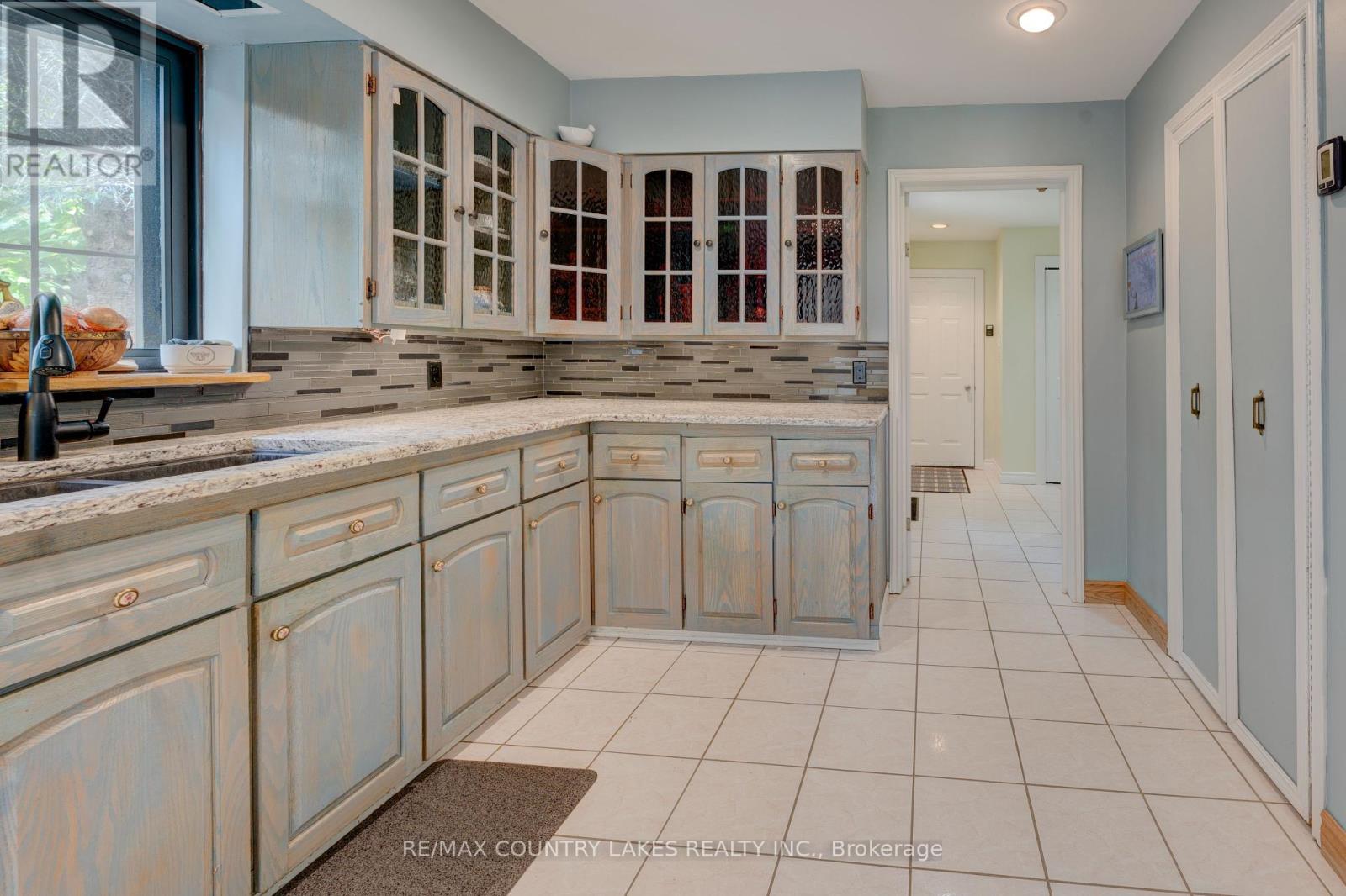 341 County Rd 46, Kawartha Lakes, Ontario  K0M 2M0 - Photo 13 - X12445563