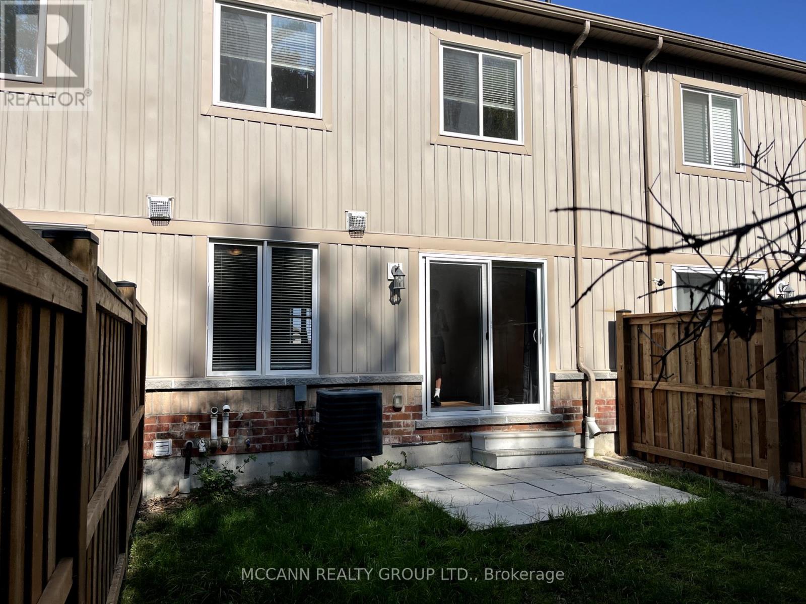 79 Franks Way, Barrie, Ontario  L4N 3J1 - Photo 18 - S12388365