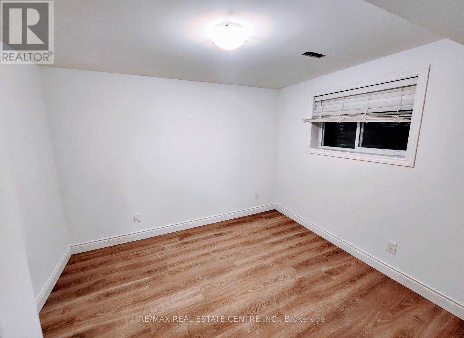 59 Tanner Drive, London East, Ontario  N5W 6B6 - Photo 14 - X12323022
