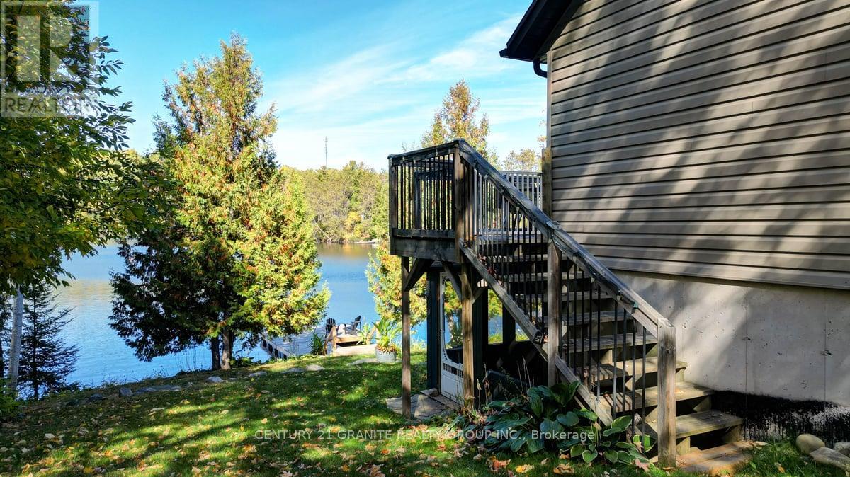 75 Martin Road, Hastings Highlands, Ontario  K0L 1C0 - Photo 12 - X12445573
