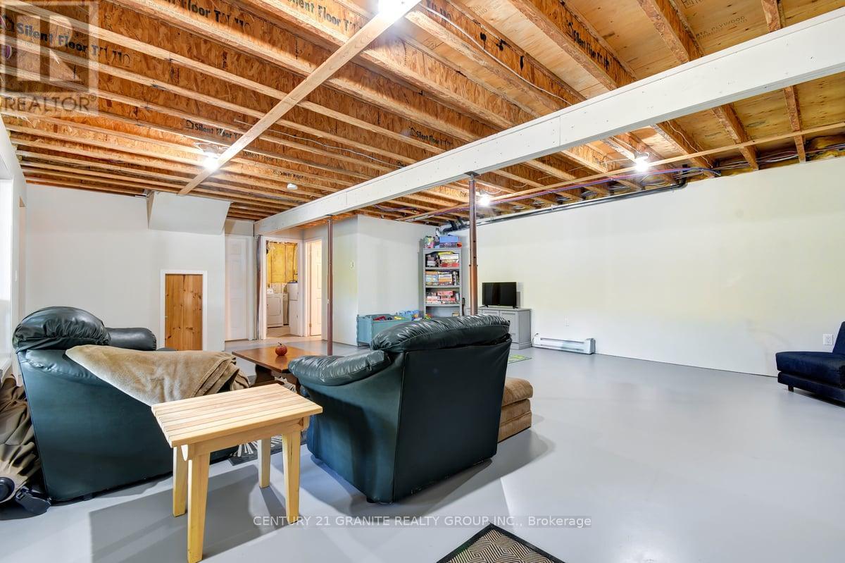75 Martin Road, Hastings Highlands, Ontario  K0L 1C0 - Photo 20 - X12445573