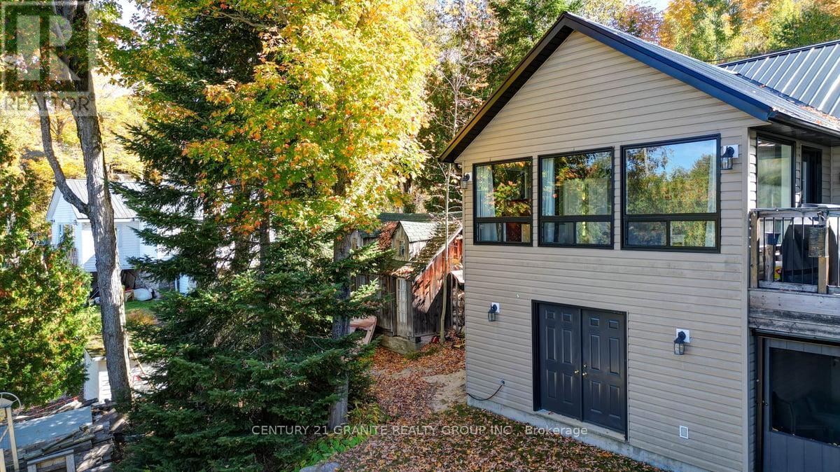 75 Martin Road, Hastings Highlands, Ontario  K0L 1C0 - Photo 5 - X12445573