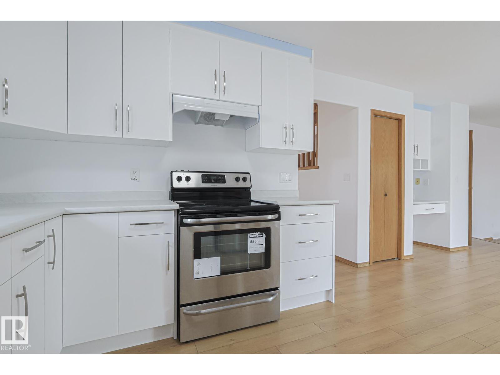 4631 43 Av Nw, Edmonton, Alberta  T6L 6L9 - Photo 19 - E4460205