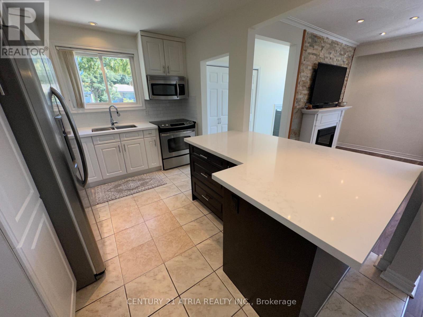 18 Reiber Crescent, Toronto, Ontario  M2H 1C4 - Photo 14 - C12380642