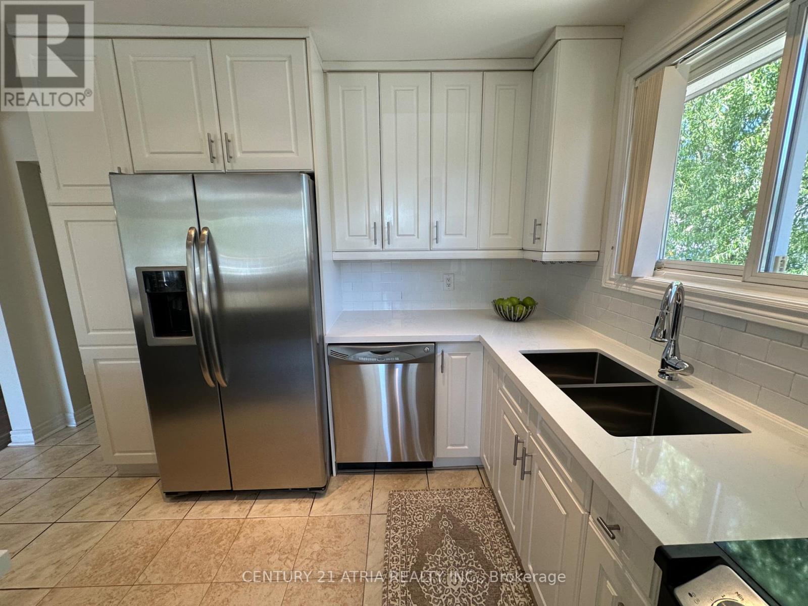 18 Reiber Crescent, Toronto, Ontario  M2H 1C4 - Photo 10 - C12380642