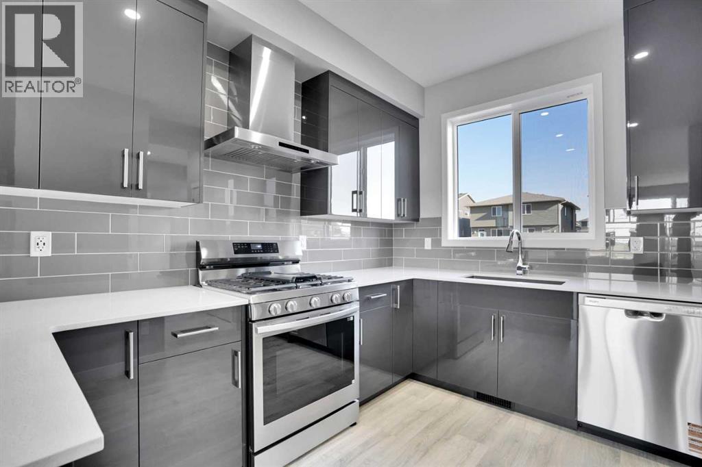 74 Corner Glen Grove Ne, Calgary, Alberta  T3N 2S9 - Photo 6 - A2258657