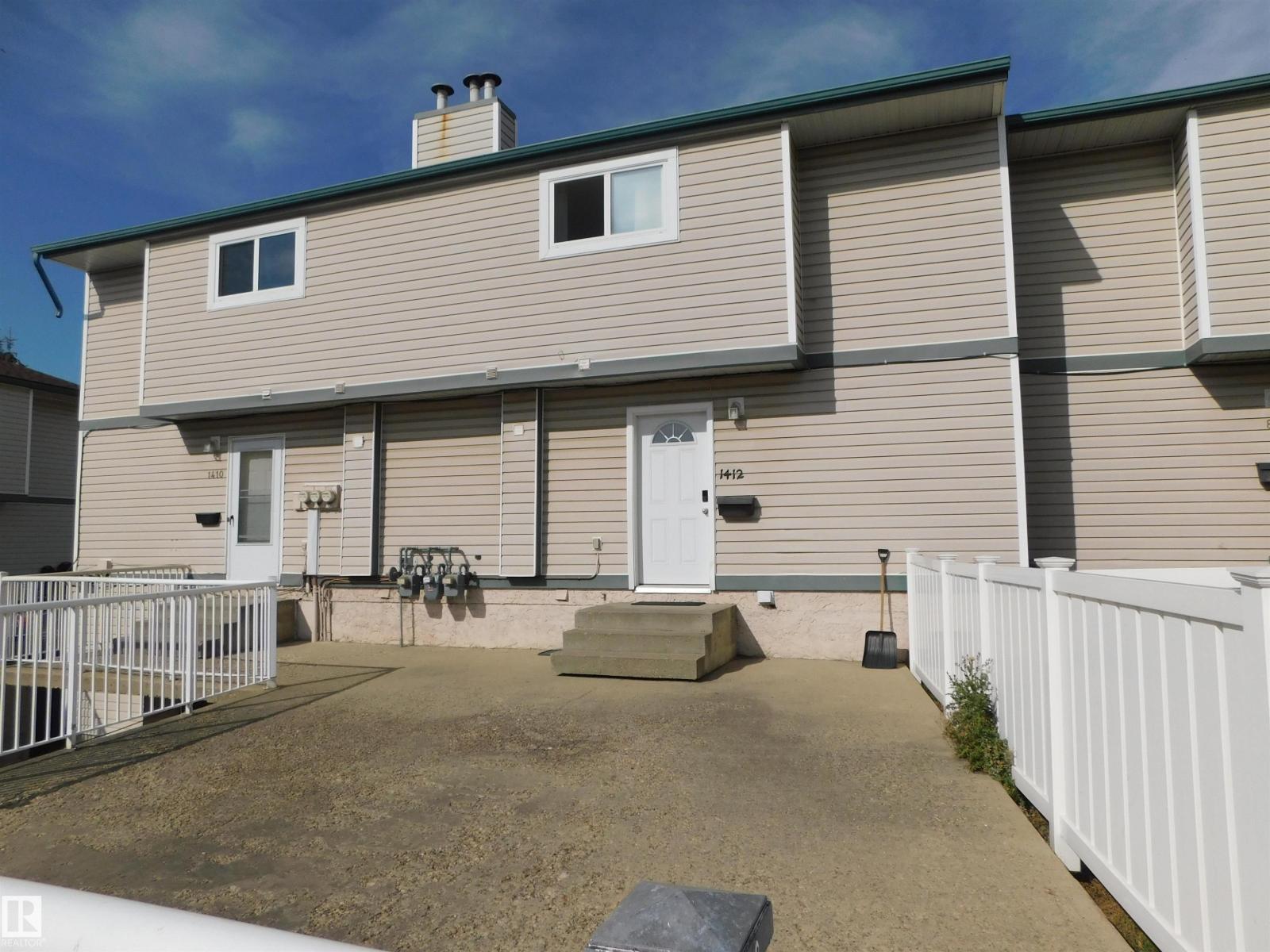 1412 Lakewood Rd W Nw, Edmonton, Alberta  T6K 3M2 - Photo 1 - E4460924