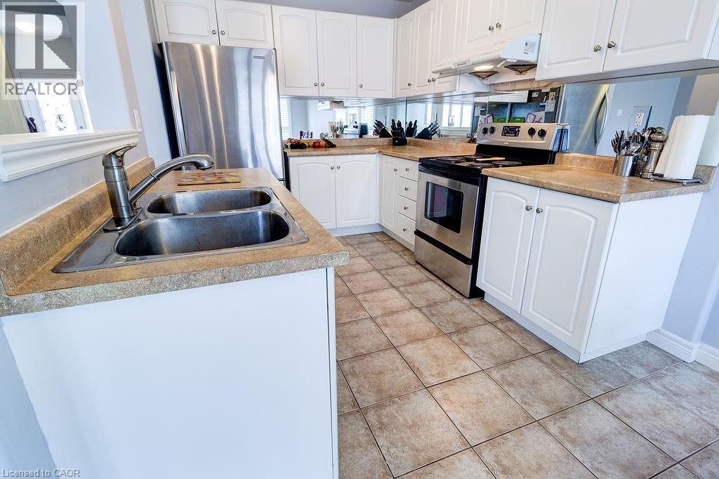 7 Palacebeach Trail, Stoney Creek, Ontario  L8E 0B9 - Photo 19 - 40766971