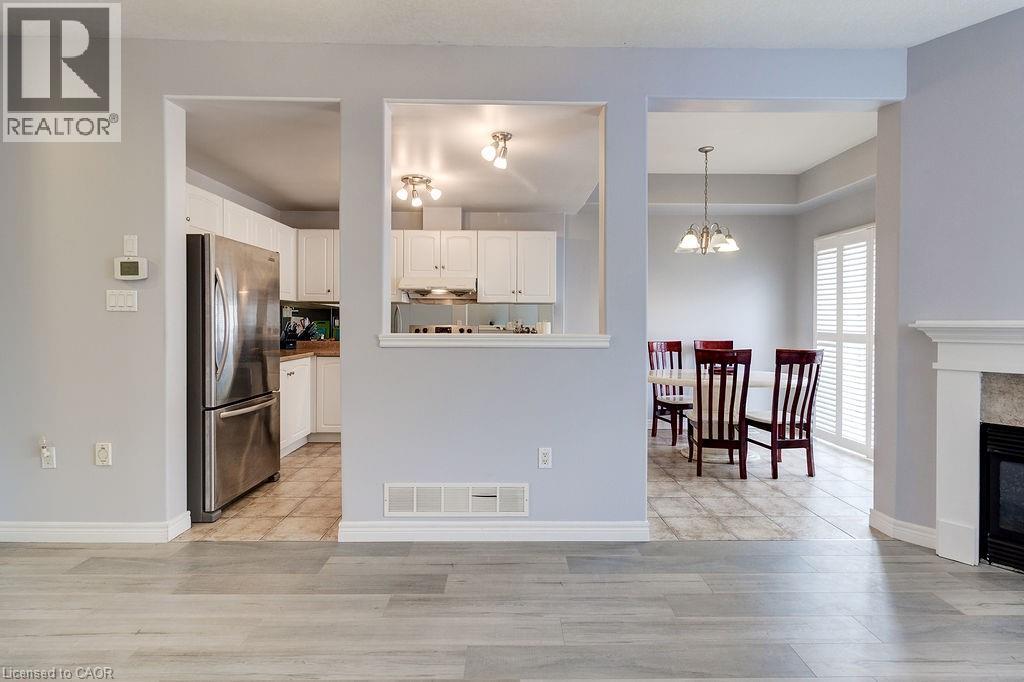 7 Palacebeach Trail, Stoney Creek, Ontario  L8E 0B9 - Photo 14 - 40766971