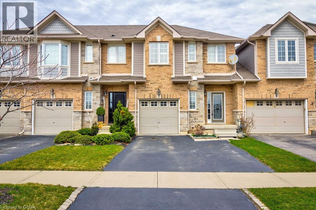 7 Palacebeach Trail, Stoney Creek, Ontario  L8E 0B9 - Photo 2 - 40766971