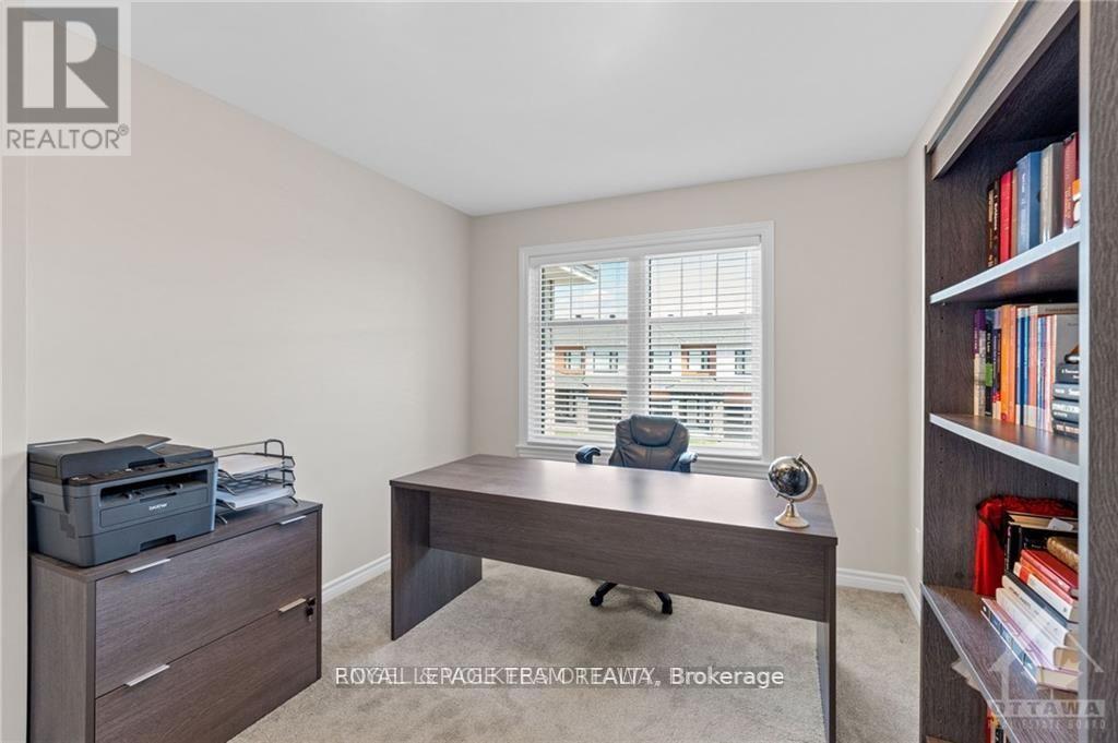 165 Angelonia Crescent, Ottawa, Ontario  K1T 0Y5 - Photo 13 - X12445578