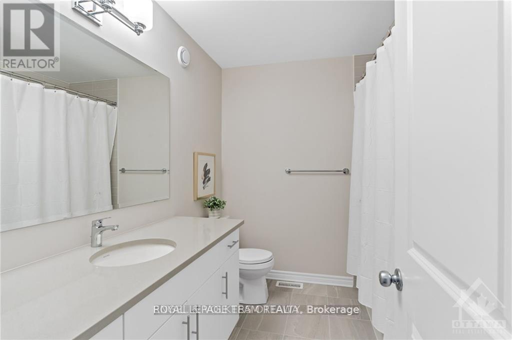 165 Angelonia Crescent, Ottawa, Ontario  K1T 0Y5 - Photo 15 - X12445578