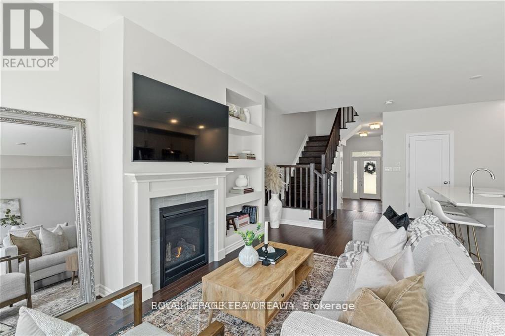 165 Angelonia Crescent, Ottawa, Ontario  K1T 0Y5 - Photo 7 - X12445578