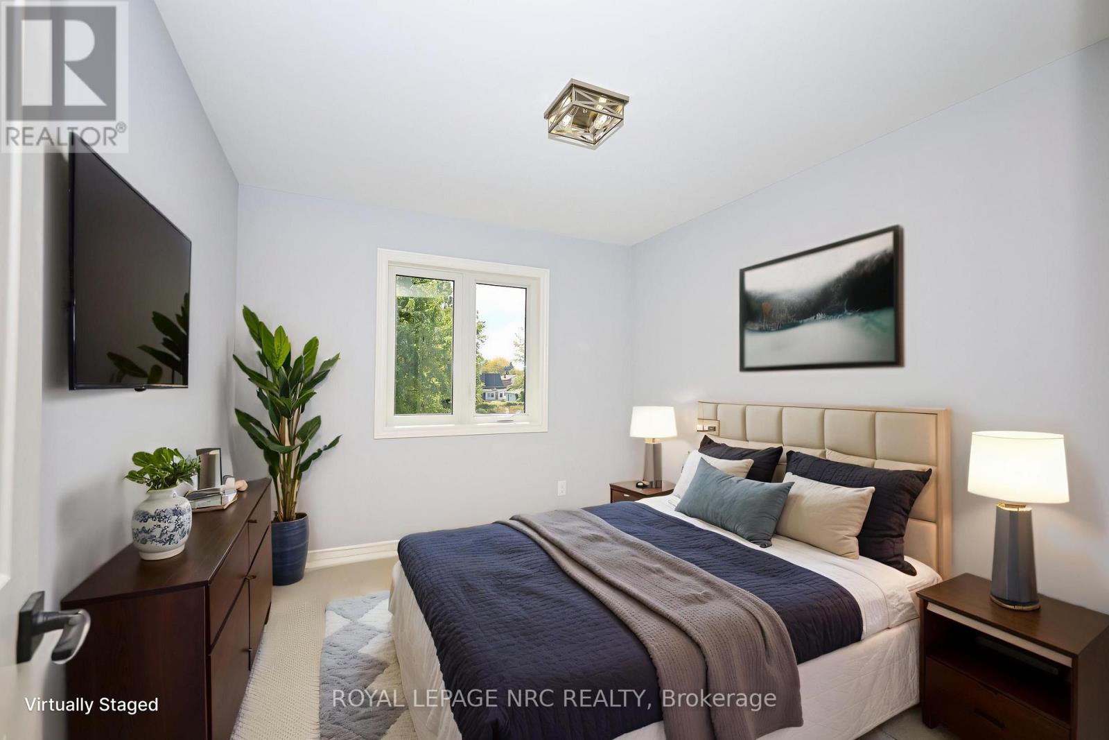 6668 Hawkins Street, Niagara Falls, Ontario  L2G 3B7 - Photo 18 - X12445576