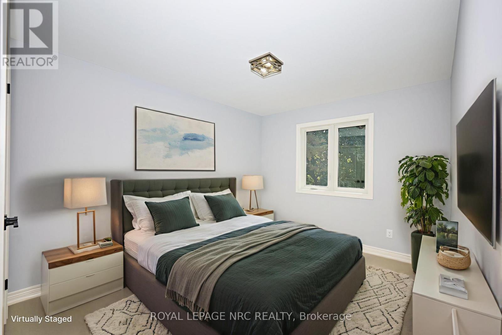 6668 Hawkins Street, Niagara Falls, Ontario  L2G 3B7 - Photo 22 - X12445576