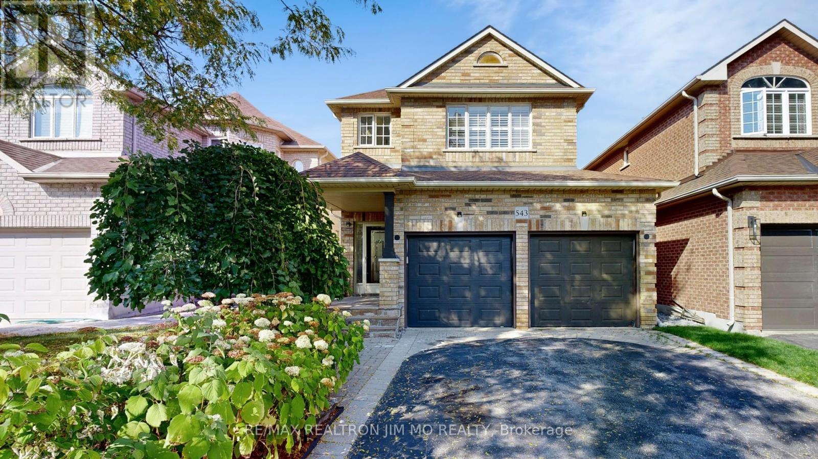 543 GREIG CIRCLE, Newmarket, Ontario
