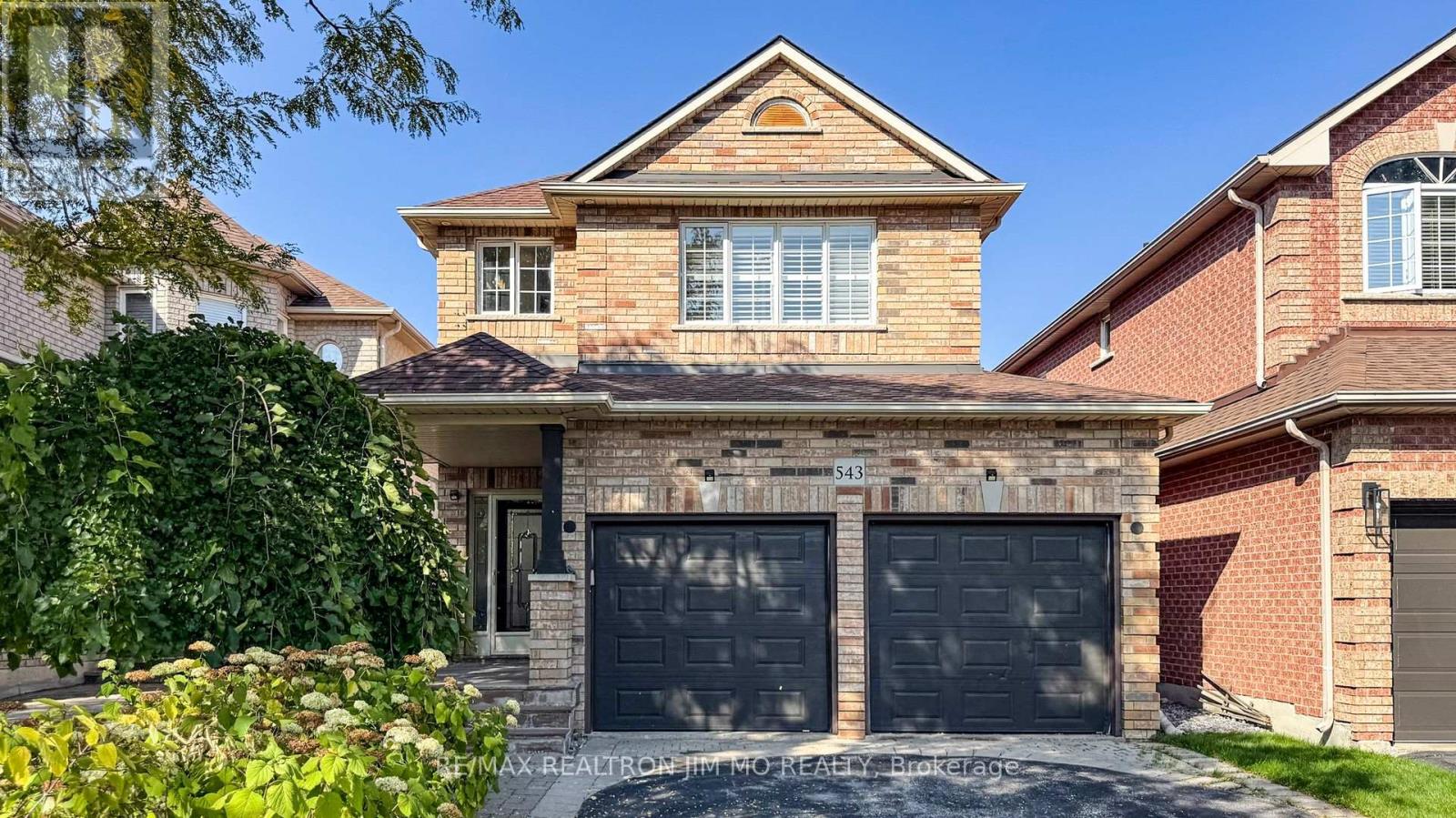 543 Greig Circle, Newmarket, Ontario  L3Y 8S6 - Photo 2 - N12444799