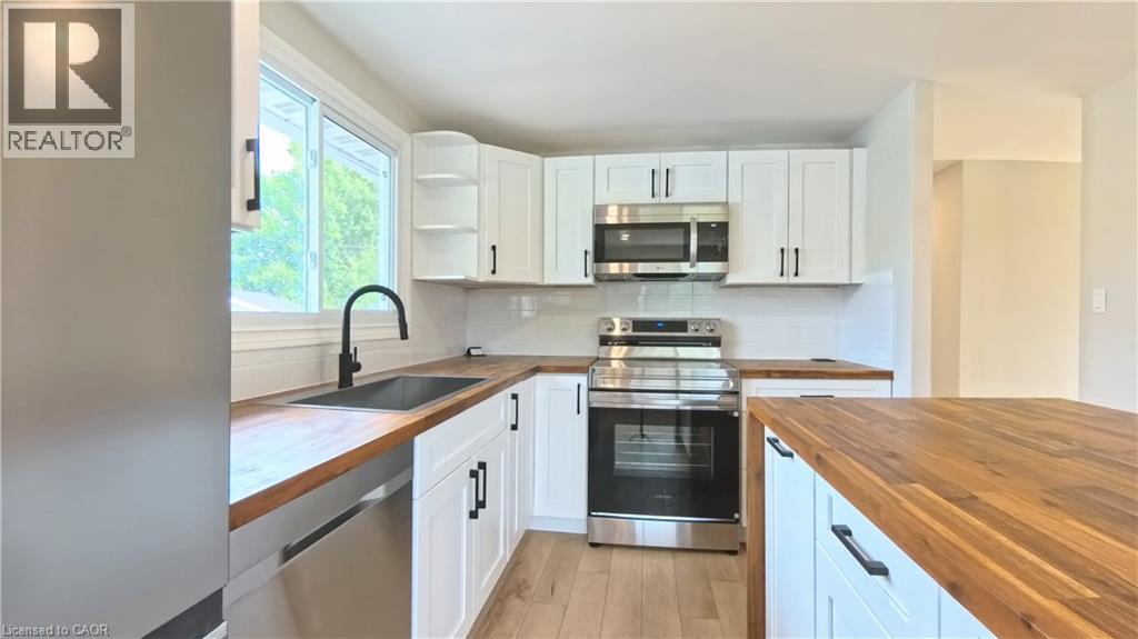 16 Robin Avenue, Manitouwadge, Ontario  P0T 2C0 - Photo 19 - 40759823