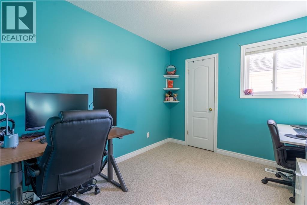 533 Langlaw Drive, Cambridge, Ontario  N1P 1H8 - Photo 18 - 40659214