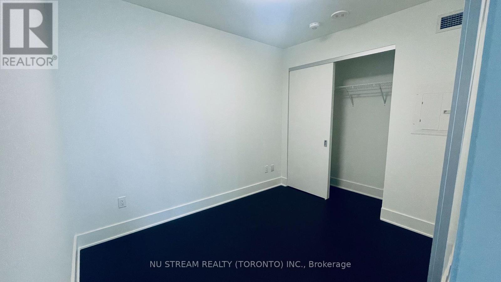 4809 - 11 Yorkville Avenue, Toronto, Ontario  M4W 0B7 - Photo 13 - C12445579