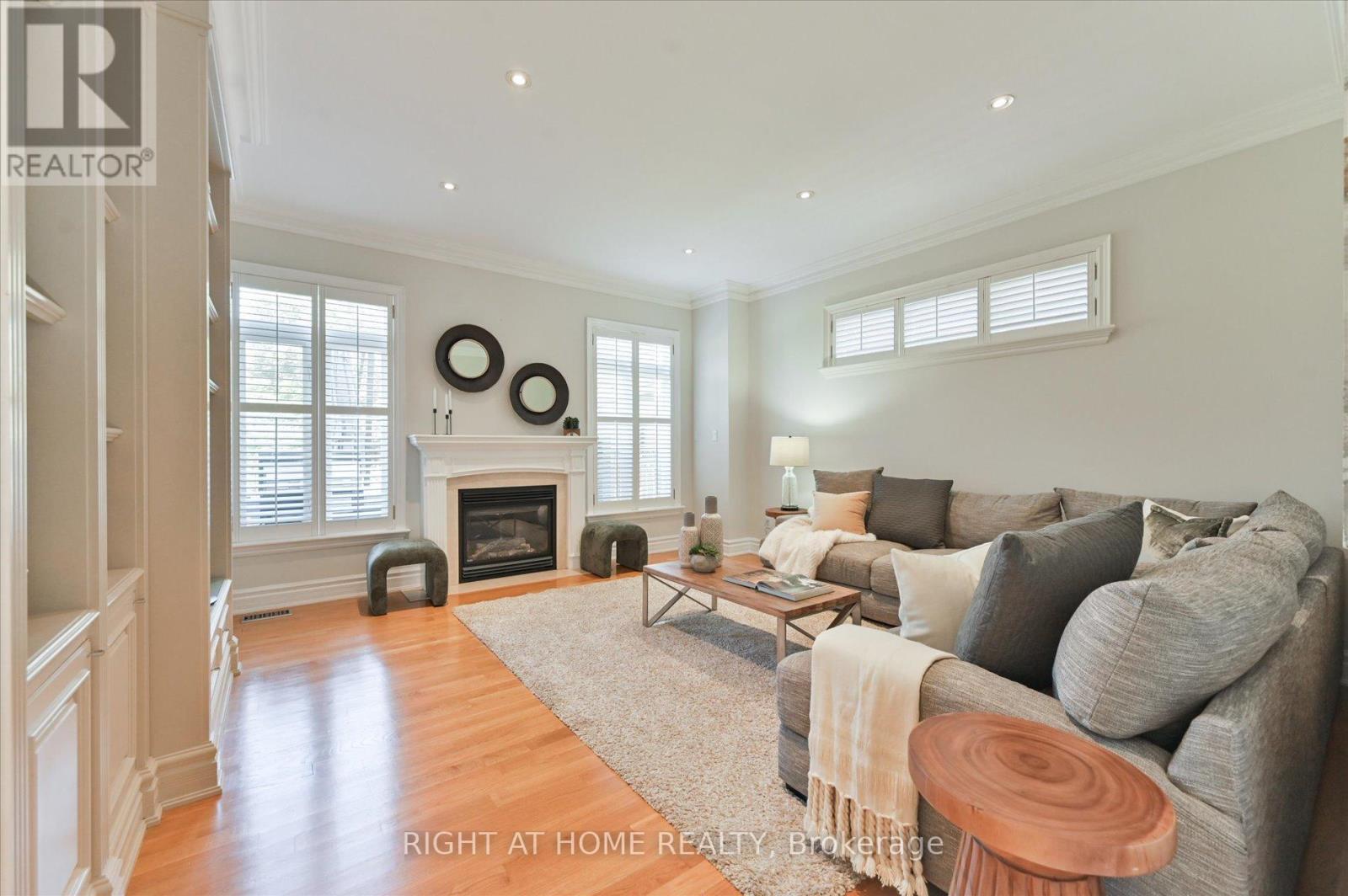 154 Charlton Boulevard, Toronto, Ontario  M2R 2J1 - Photo 10 - C12445583