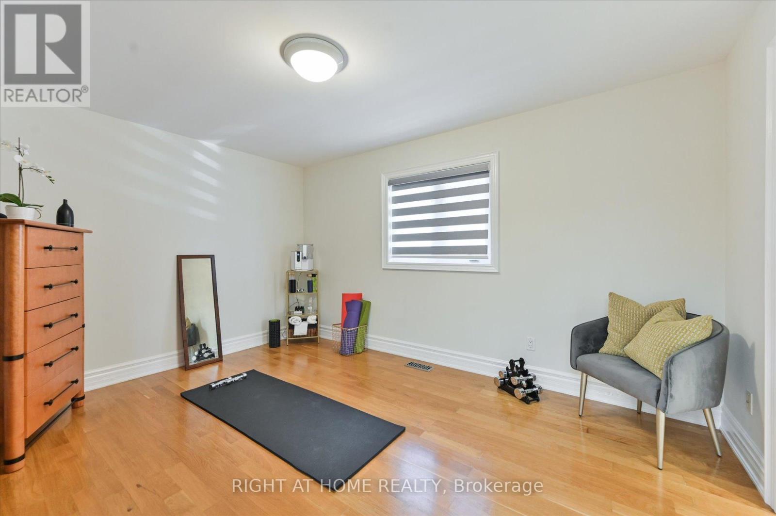 154 Charlton Boulevard, Toronto, Ontario  M2R 2J1 - Photo 23 - C12445583