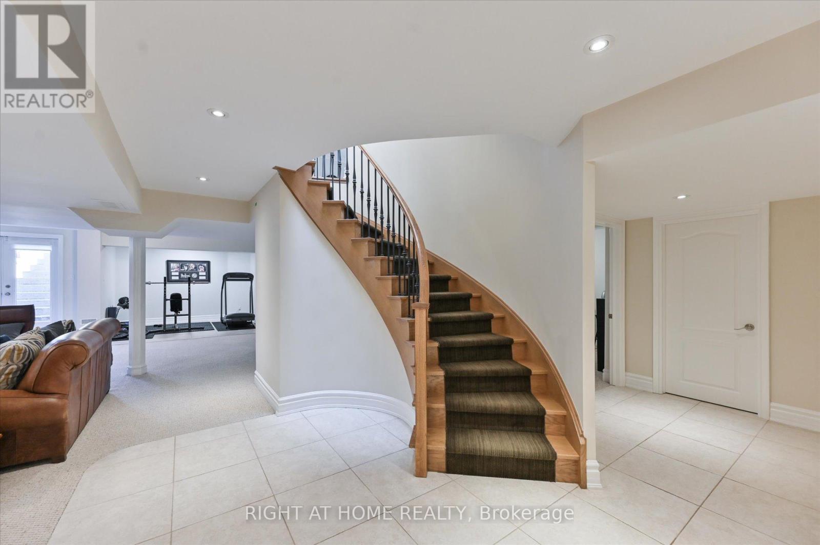 154 Charlton Boulevard, Toronto, Ontario  M2R 2J1 - Photo 27 - C12445583