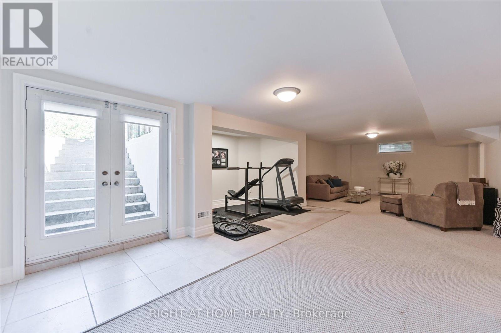 154 Charlton Boulevard, Toronto, Ontario  M2R 2J1 - Photo 29 - C12445583
