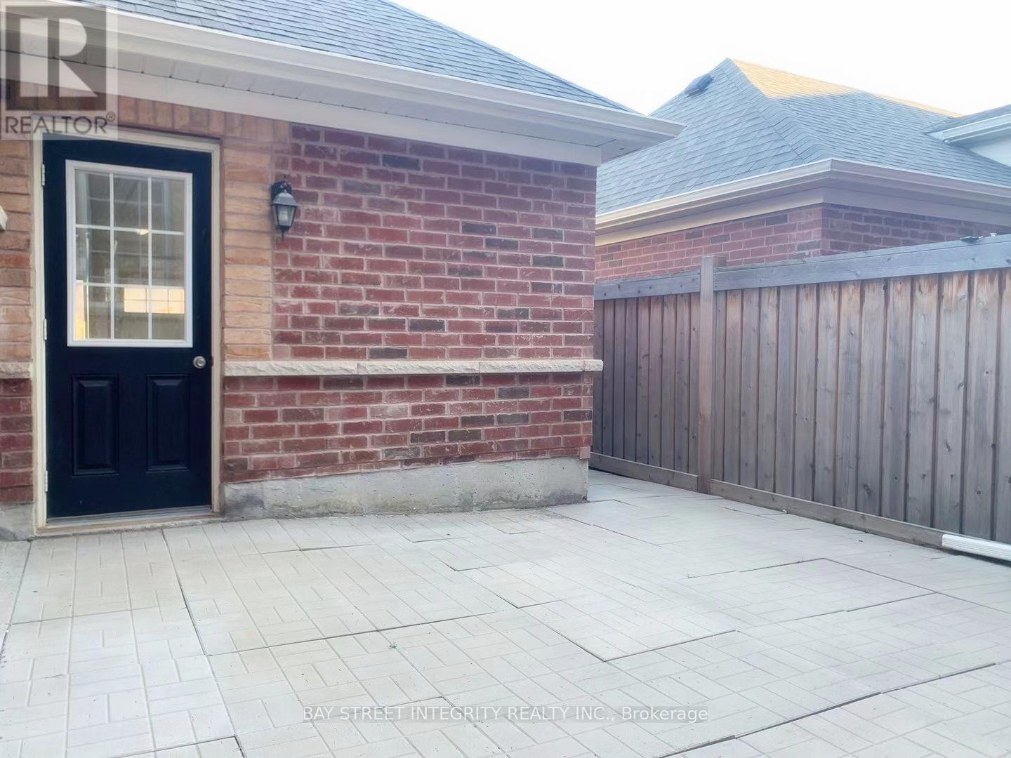 213 East's Corners Boulevard, Vaughan, Ontario  L4H 4A1 - Photo 18 - N12445591