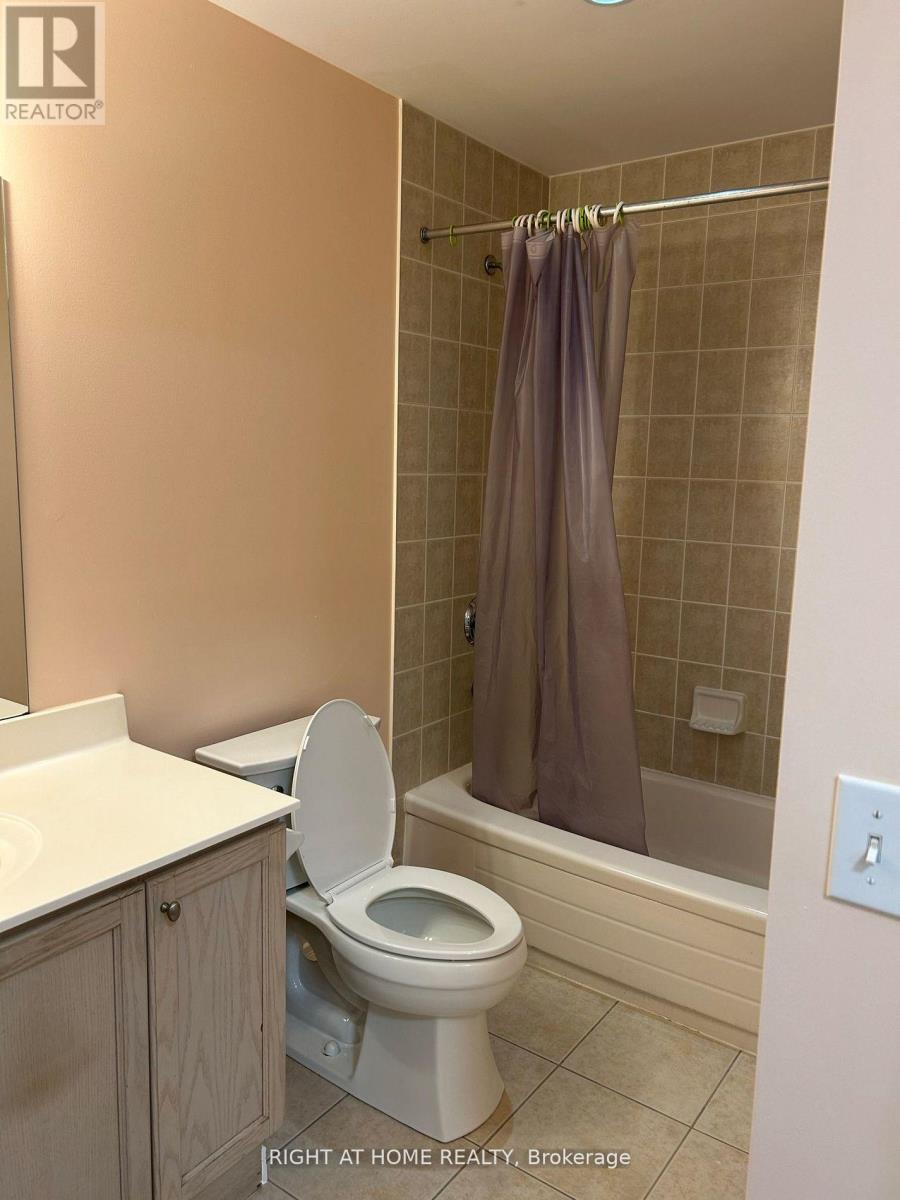 704 - 1 Maison Parc Court, Vaughan, Ontario  L4J 9K1 - Photo 16 - N12445595