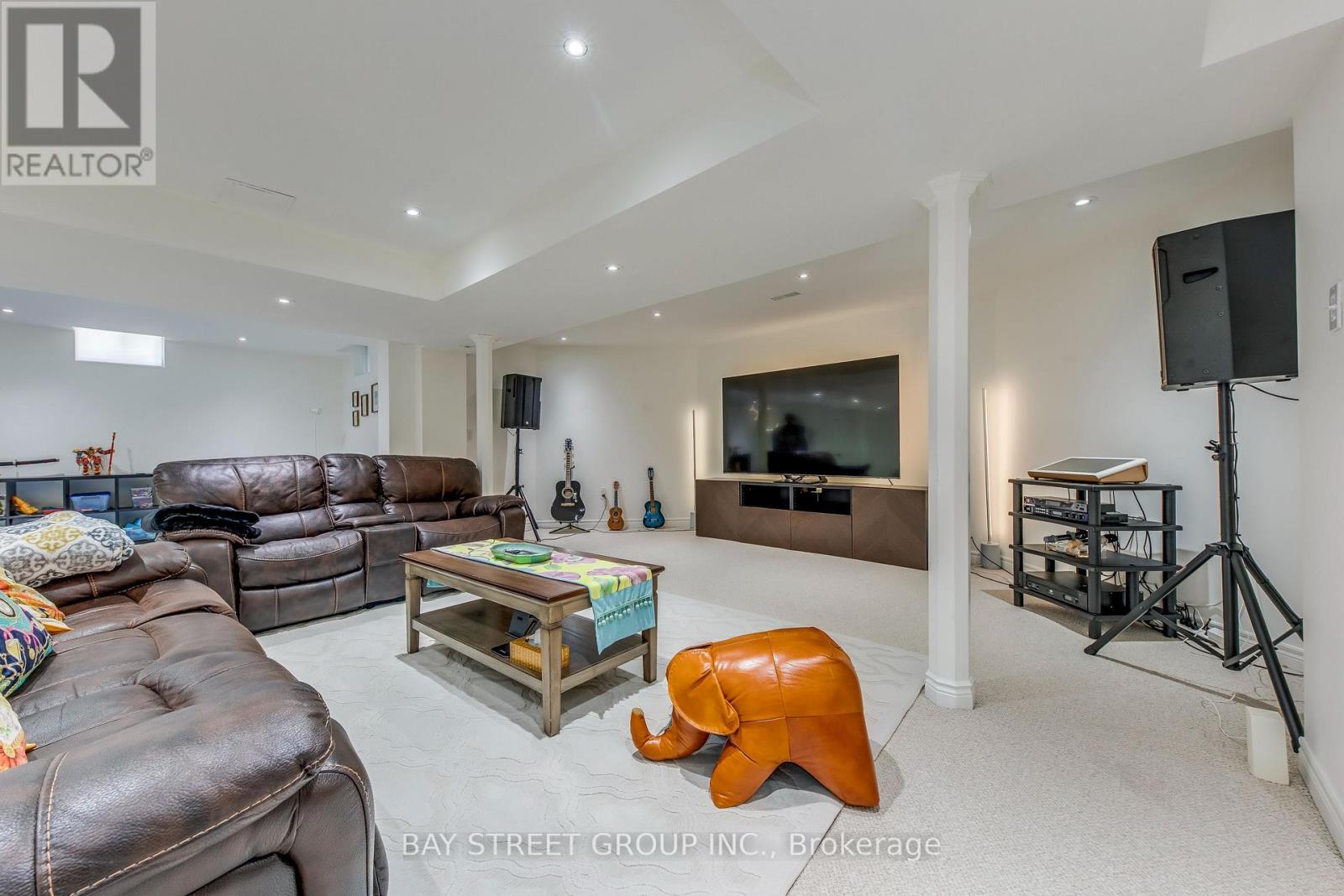 128 Beverley Glen Boulevard, Vaughan, Ontario  L4J 7V2 - Photo 34 - N12445598