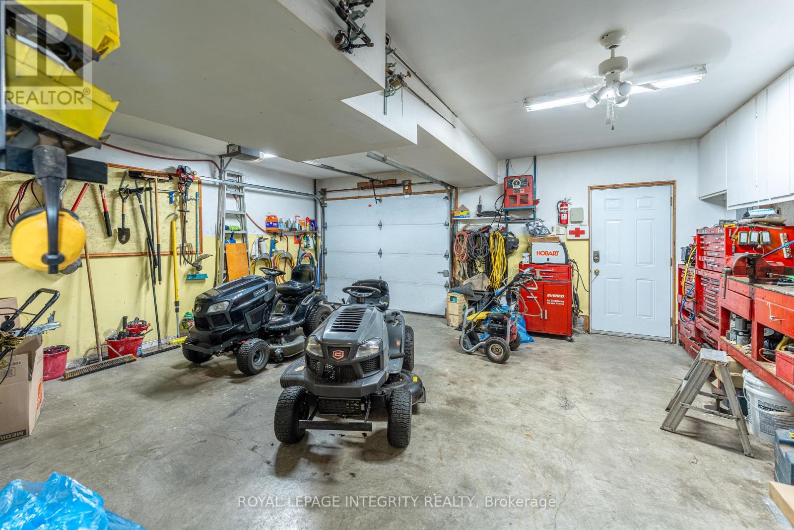 14977 Country Rd 2 Road, South Stormont, Ontario  K0C 1M0 - Photo 29 - X12336288