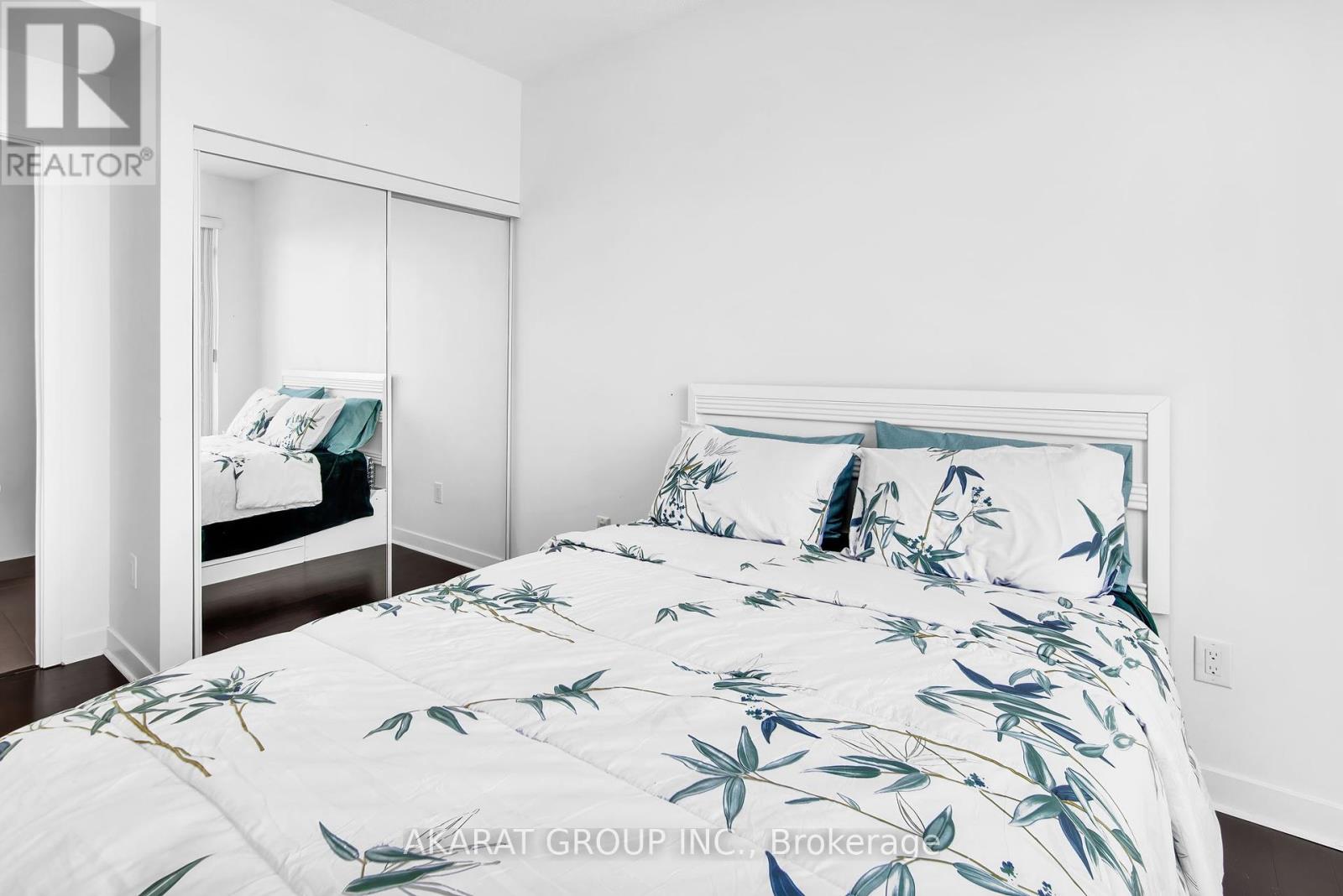 2602 - 360 Square One Drive, Mississauga, Ontario  L5B 0G7 - Photo 11 - W12445596