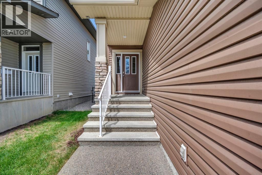 185 Evanspark Gardens Nw, Calgary, Alberta  T3P 0G7 - Photo 2 - A2262130