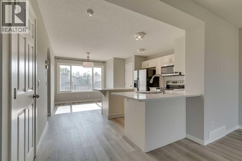 1931 Reunion Boulevard Nw, Airdrie, Alberta  T4B 0J5 - Photo 6 - A2260432