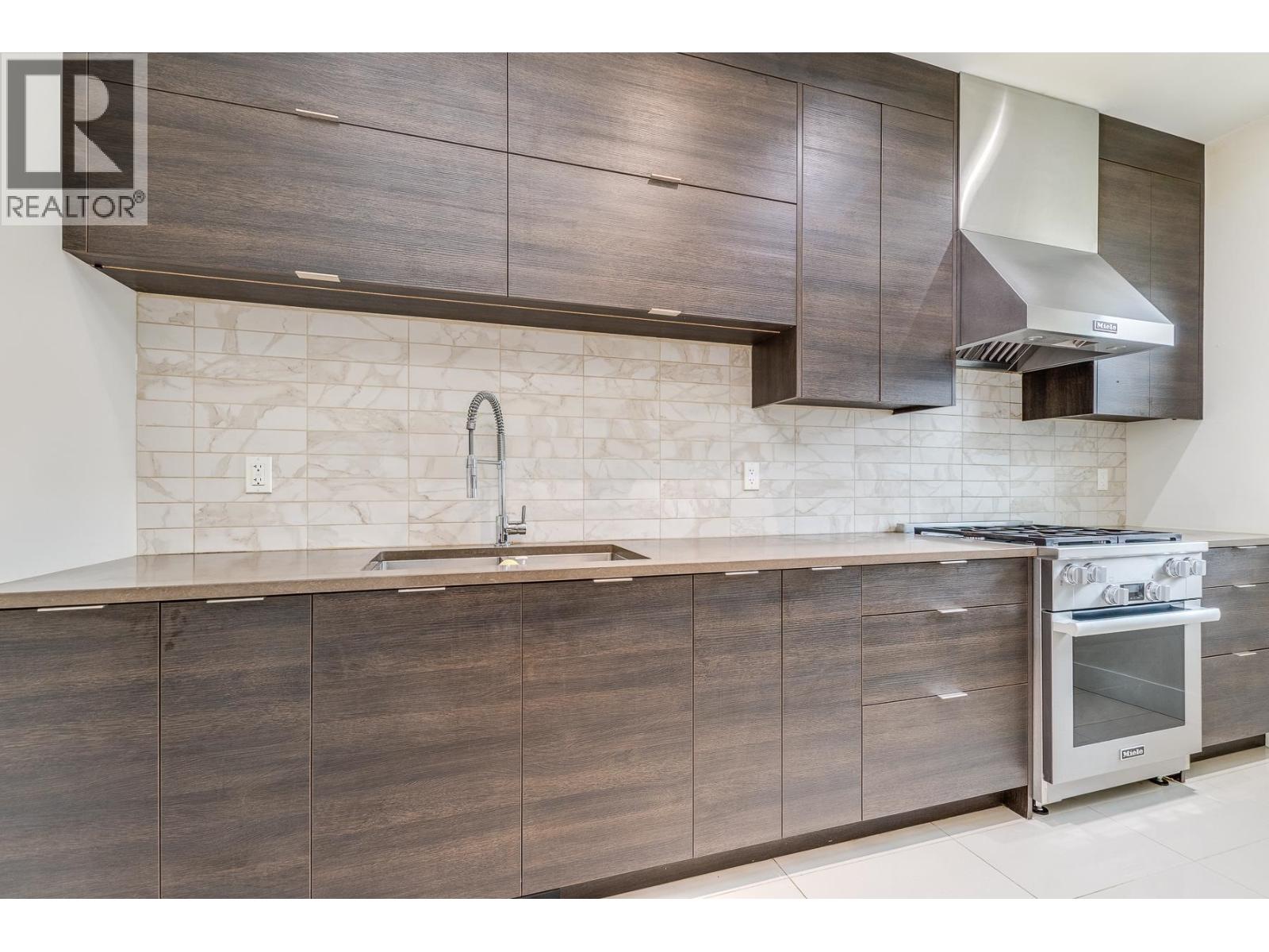 4080 Magellan Place, Richmond, British Columbia  V7C 4M8 - Photo 12 - R3054860