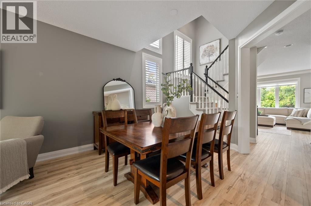 2154 Woodglen Crescent, Burlington, Ontario  L7L 6G9 - Photo 7 - 40772596