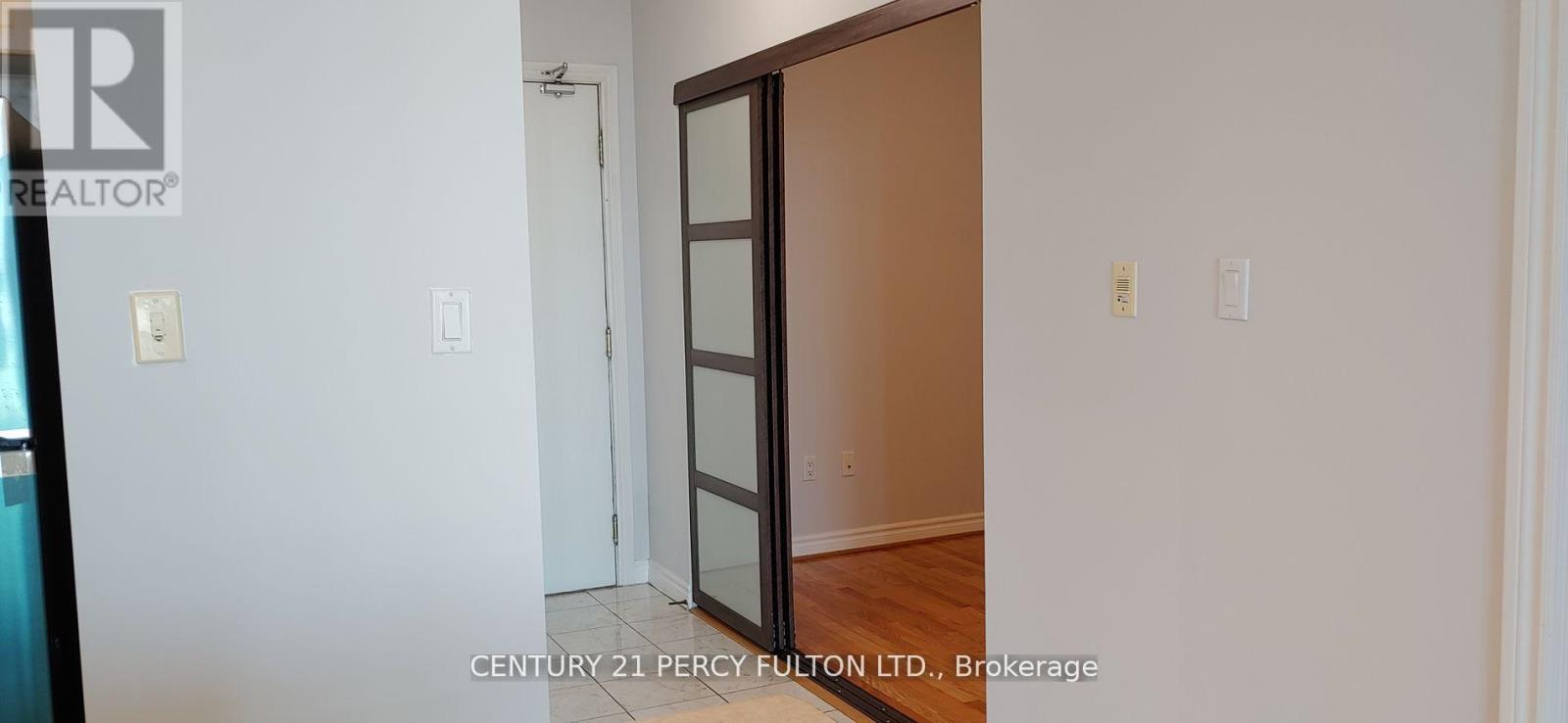 2532 - 125 Omni Drive, Toronto, Ontario  M1P 5A9 - Photo 22 - E12374878