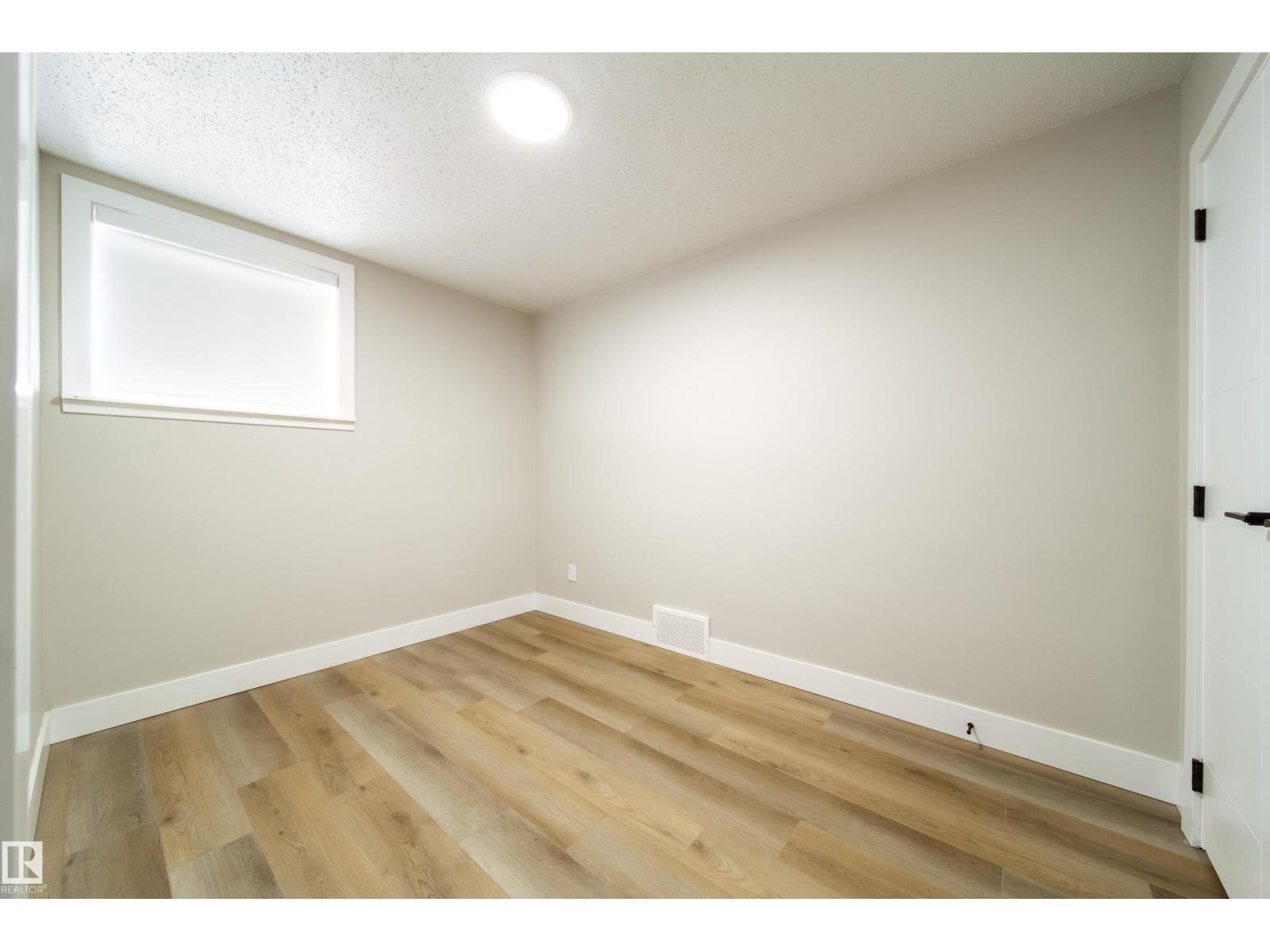 6418 132 Av Nw, Edmonton, Alberta  T5A 0J8 - Photo 12 - E4460929