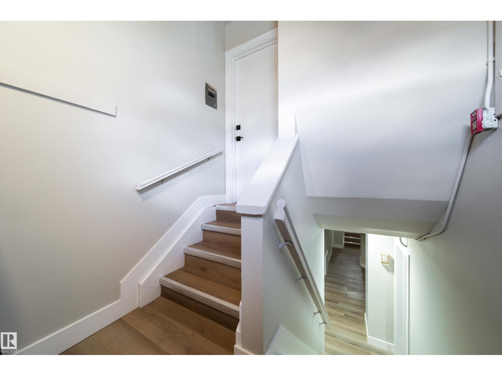 6418 132 Av Nw, Edmonton, Alberta  T5A 0J8 - Photo 3 - E4460929