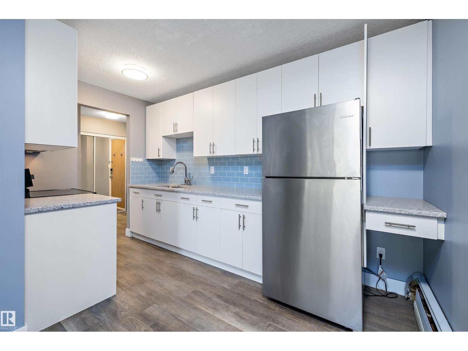 #301 10620 104 St Nw, Edmonton, Alberta  T5H 2W2 - Photo 8 - E4460932