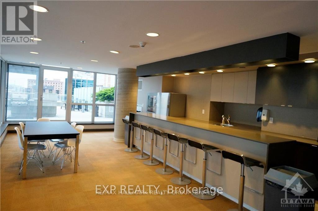 2102 - 324 Laurier Avenue W, Ottawa, Ontario  K1N 6P6 - Photo 21 - X12445604