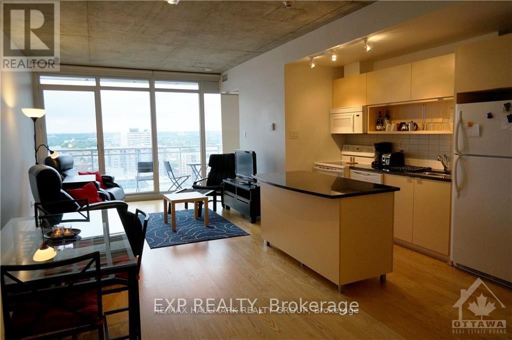 2102 - 324 Laurier Avenue W, Ottawa, Ontario  K1N 6P6 - Photo 4 - X12445604