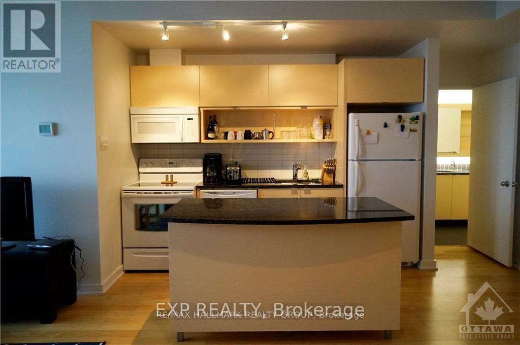 2102 - 324 Laurier Avenue W, Ottawa, Ontario  K1N 6P6 - Photo 7 - X12445604